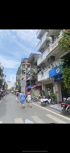 BÁN GẤP KHÁCH SẠN PHỐ NGÕ TRẠM HOÀN KIẾM 129m2 GIÁ 71 TỈ CÓ TL.