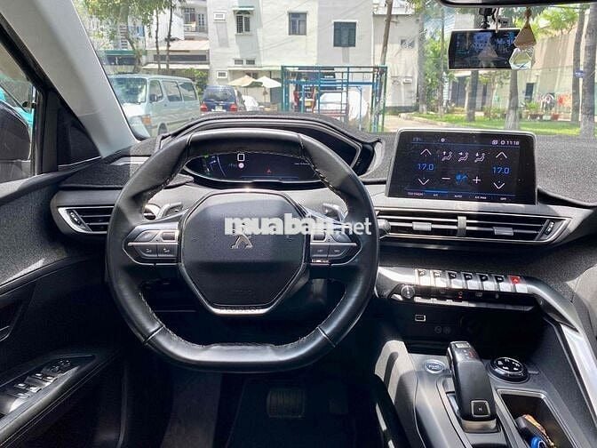 Peugeot 5008 2018 1.6L Turbo - 44000 km