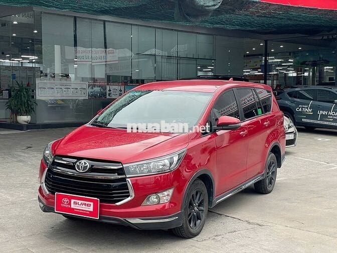 Toyota Innova 2018 2.0 Venturer - 80.600 km