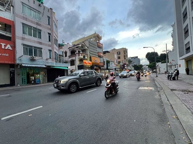 Nhà 2 Mặt tiền kinh doanh sầm uất đường Phạm Ngũ Lão, P7, Q.Gò Vấp.