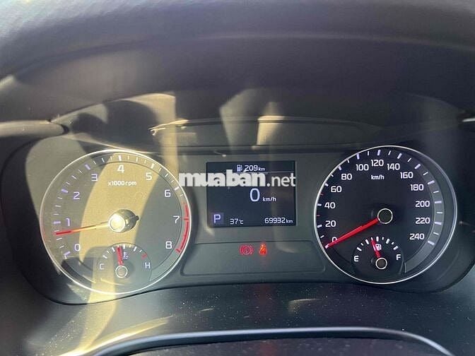 Kia Cerato 2019 1.6 AT Luxury - 70000 km