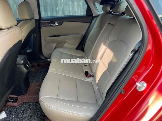 Kia Cerato 2019 1.6 AT Luxury - 70000 km