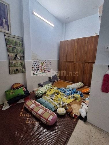 Nhà Đẹp 2 Tầng + ST, DTSD 70m2, Trần Xuân Soạn Q7, Gần BV Tân Hưng 
