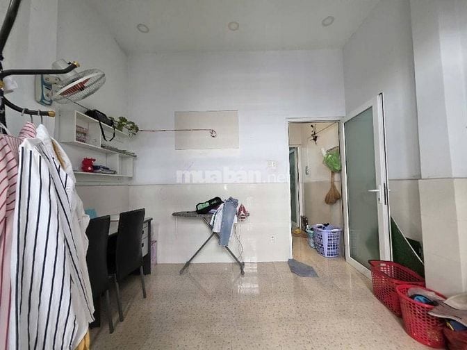 Nhà Đẹp 2 Tầng + ST, DTSD 70m2, Trần Xuân Soạn Q7, Gần BV Tân Hưng 