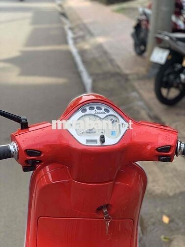 BÁN NHANH VESPA MÁY 3VIE NHẬP KHẨU CÓ TRẢ GÓP