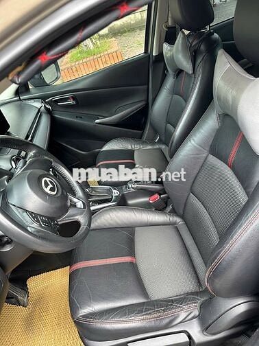 Mazda 2 2016  1.5 AT Sedan - 10500 km