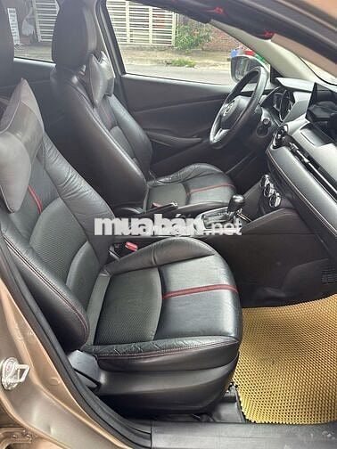 Mazda 2 2016  1.5 AT Sedan - 10500 km