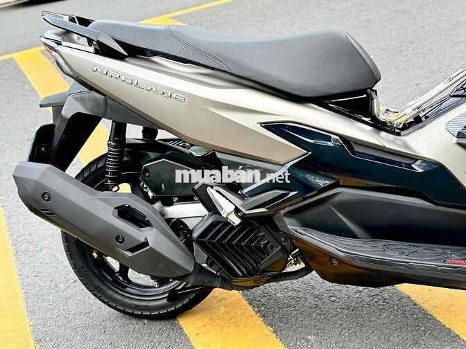 Airblade 125 4Val mẫu 2023 9chủ ít đi8000km mới99%