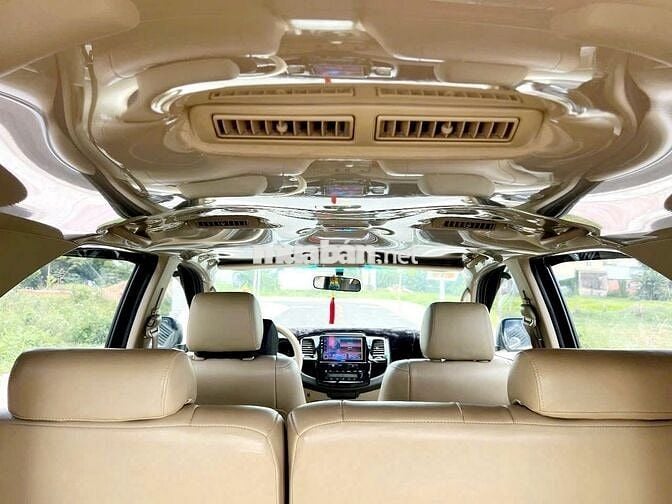Toyota Fortuner 2009 2.7V 4x4 AT - đen đẹp