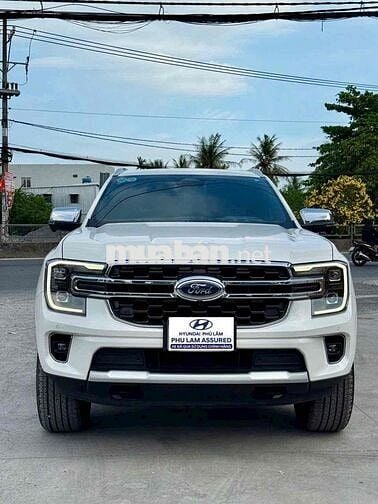 Ford Everest Titanium Plus 2.0L 4x4 AT Cực Chất