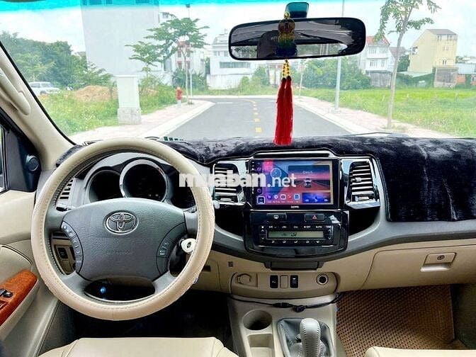 Toyota Fortuner 2009 2.7V 4x4 AT - đen đẹp