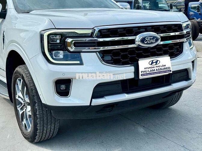 Ford Everest Titanium Plus 2.0L 4x4 AT Cực Chất