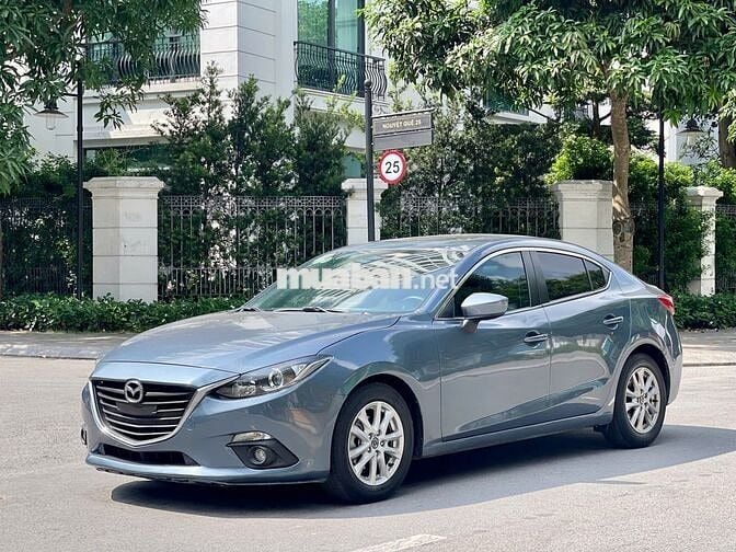 Mazda 3 2016 1.5 AT - 80000 km