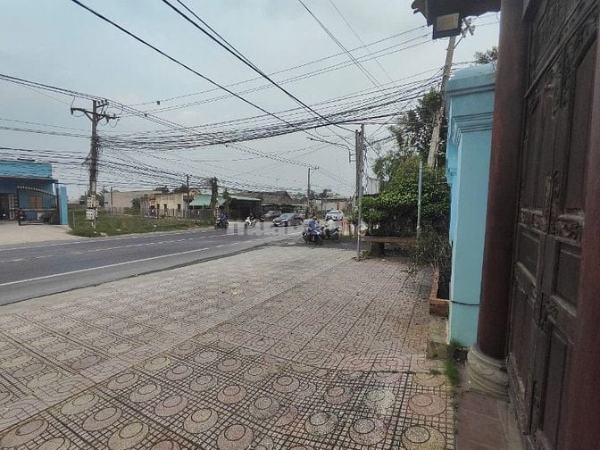 Nhà siêu phẩm mặt tiền quốc lộ N2 