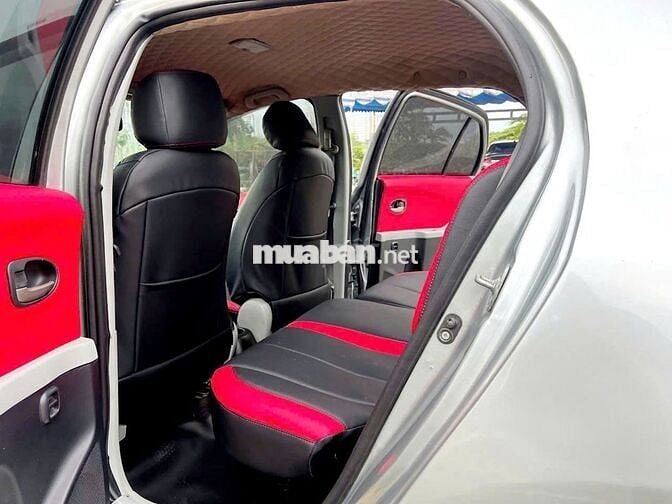 Toyota Yaris 2009 1.3 AT - Ghi bạc đẹp
