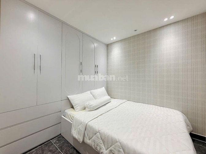 Tân Phú - Bán nhà 3 tầng 5PN - hẻm ô tô thông gần Đầm Sen - 6,9t