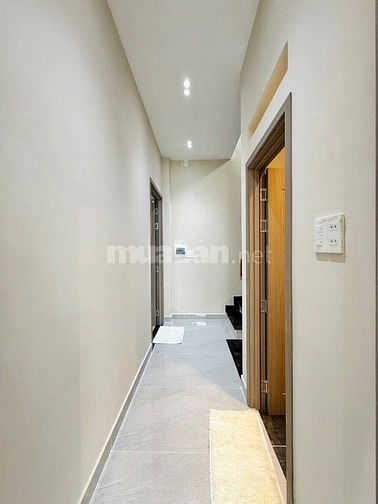 Tân Phú - Bán nhà 3 tầng 5PN - hẻm ô tô thông gần Đầm Sen - 6,9t