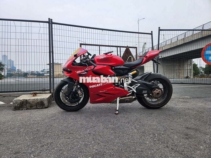 Hà nội bán Ducati Panigale 899 model 2015