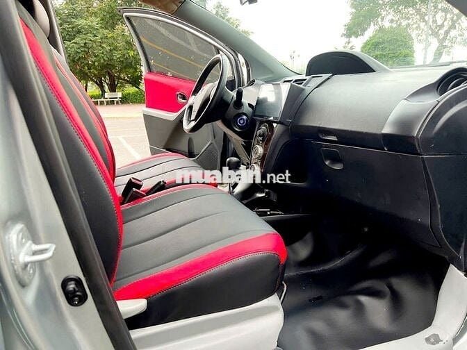 Toyota Yaris 2009 1.3 AT - Ghi bạc đẹp