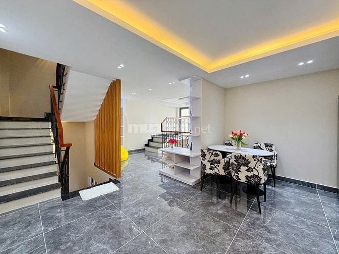 Tân Phú - Bán nhà 3 tầng 5PN - hẻm ô tô thông gần Đầm Sen - 6,9t
