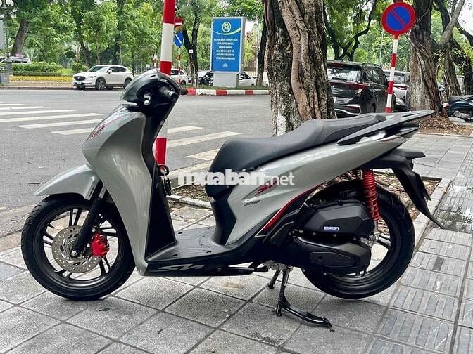 XE MÁY GIÁNG MẠNH - Honda SH 160 2025 Xi Măng ABS