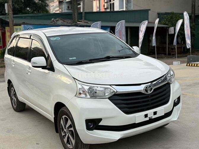 Toyota Avanza Premio 2018 1.5 AT - 100000 km