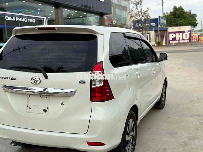 Toyota Avanza Premio 2018 1.5 AT - 100000 km
