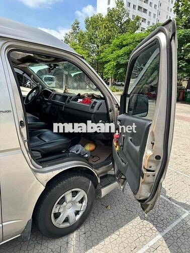 Toyota Hiace 2006 16 chỗ máy dầu chính chủ
