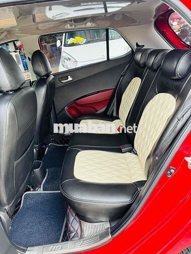 Huyndai i10 Hatchback AT 2018 (Xe Rất Mới)
