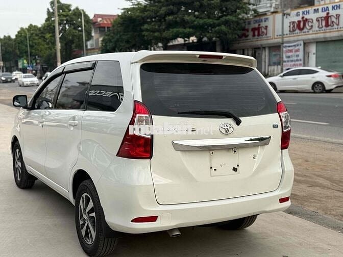 Toyota Avanza Premio 2018 1.5 AT - 100000 km