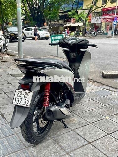 XE MÁY GIÁNG MẠNH - Honda SH 160 2025 Xi Măng ABS