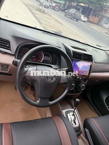 Toyota Avanza Premio 2018 1.5 AT - 100000 km