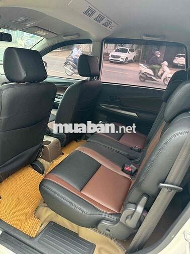 Toyota Avanza Premio 2018 1.5 AT - 100000 km