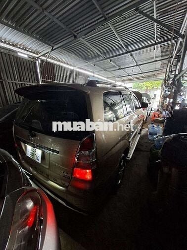 Toyota Innova 2008 J - 132000 km