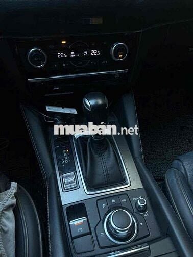 Bán xe Mazda 6 Premium máy 2.5 mua mới 9/2022