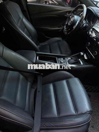 Bán xe Mazda 6 Premium máy 2.5 mua mới 9/2022