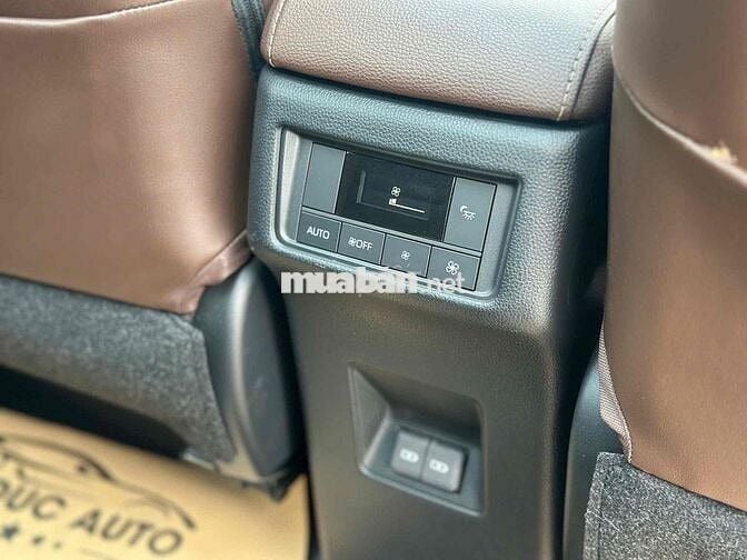 Toyota Innova Cross 2025 - 2000 km Siêu Lướt