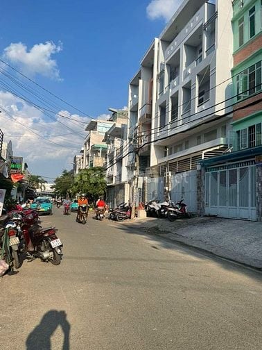 Giảm 2tỷ. Nhà đường XVNT, P.26, Quận Bình Thạnh (6x22.5m) Giá 22,5 tỷ