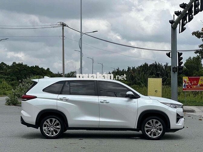 Toyota Innova Cross 2025 - 2000 km Siêu Lướt