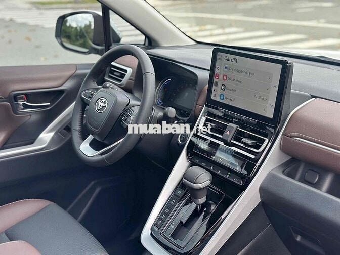 Bán gấp Innova Hybrid 2024 đk 5/25 Hiếm có khó tìm