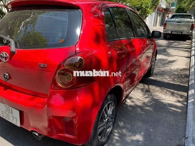 Toyota Yaris 2013 RS 1.5 AT - 20000 km