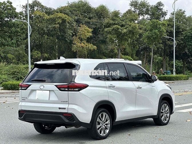 Toyota Innova Cross 2025 - 2000 km Siêu Lướt