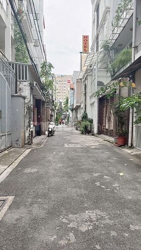 Bán nhà 48/20 Lam Sơn, P.2, Tân Bình, ngay sân bay Tân Sơn Nhất