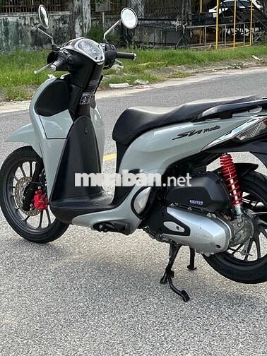 SH Mode abs 2021 lên màu xám xi măng