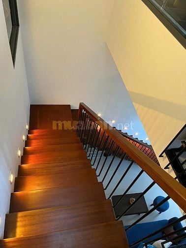 Chào bán nhà 2 tầng mặt tiền đường Phan Hoan, Đà Nẵng.