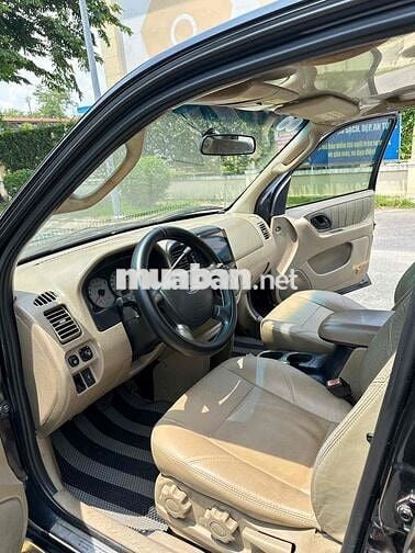 Ford Escape 2025 - 100000 km