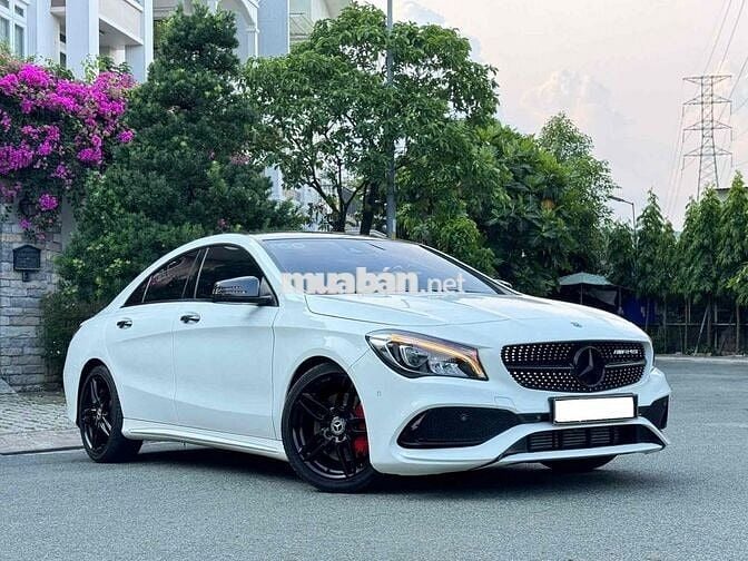 Mercedes CLA 250 4Matic 2018 chỉ 8XX đúng CHẤT