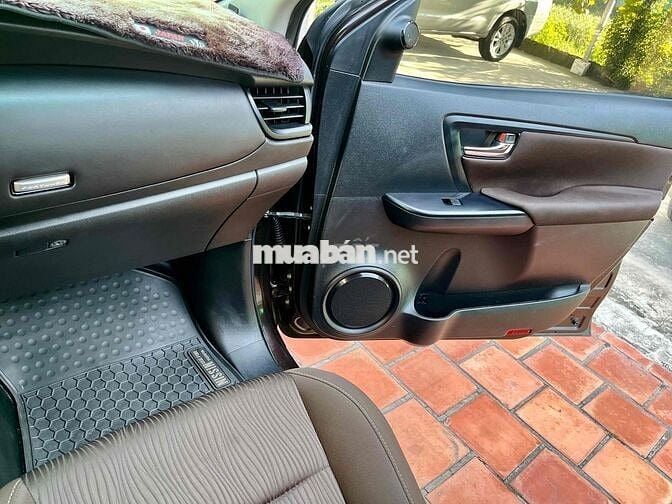 Fortuner 2018 Dầu Số sàn Xe Gia đình Sài Gòn
