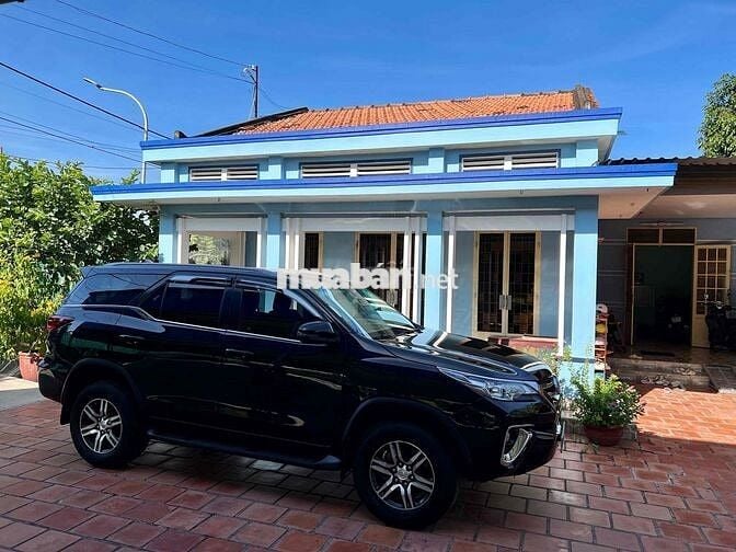 Fortuner 2018 Dầu Số sàn Xe Gia đình Sài Gòn