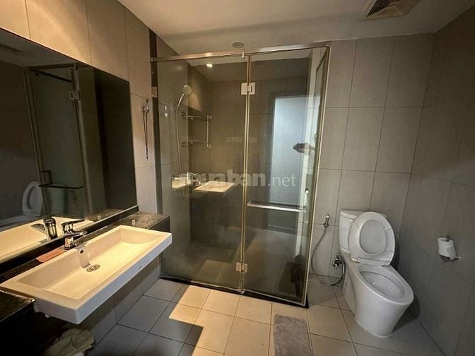 Cho thuê căn góc 3PN Lancaster Núi Trúc 29tr/tháng Full nội thất